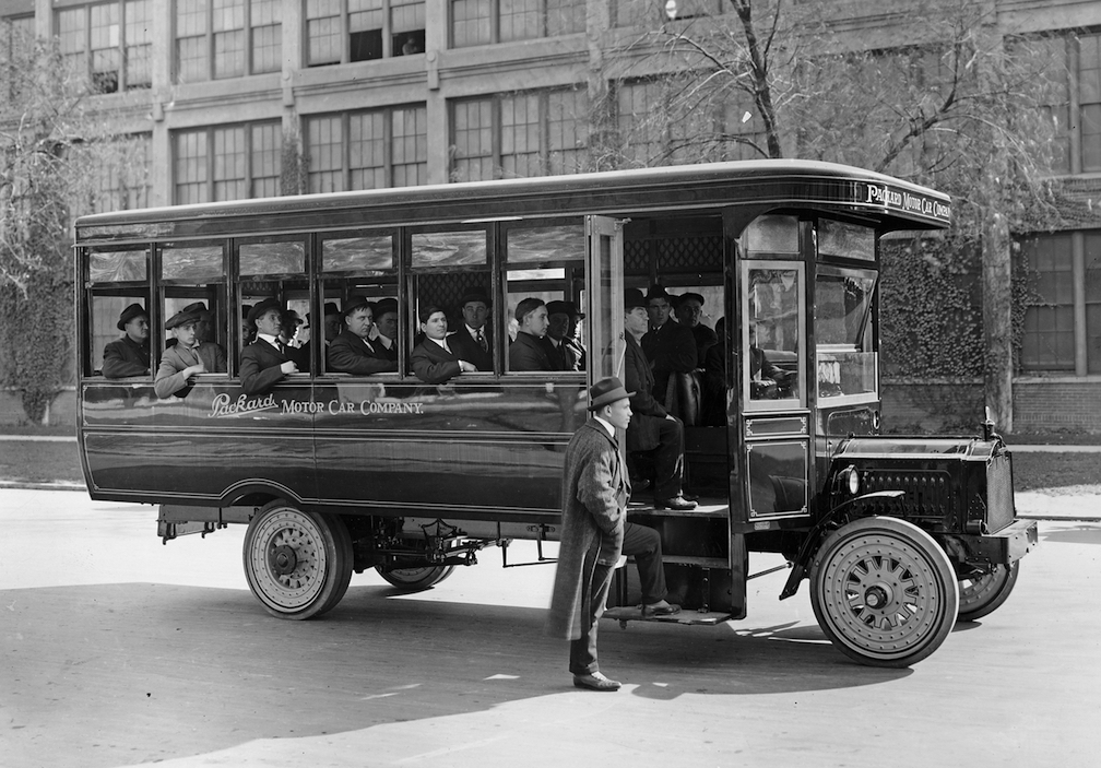 The 1917 Packard omnibus (Detroit Public Library)